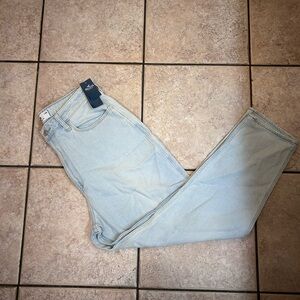 Hollister Women's Curvy Ultra High Rise Jeans Mom Jeans- Light Blue